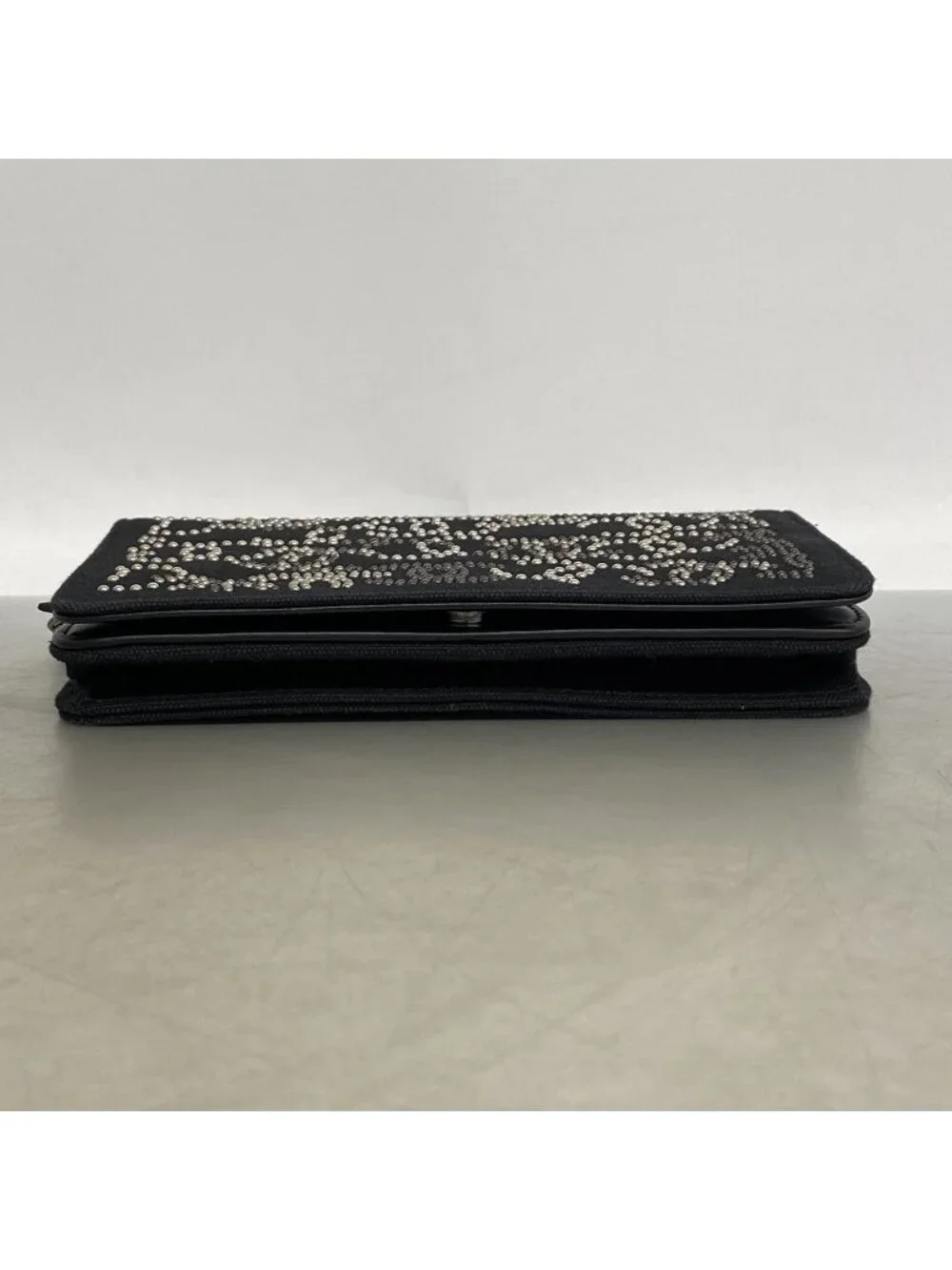 Chanel wallet chain